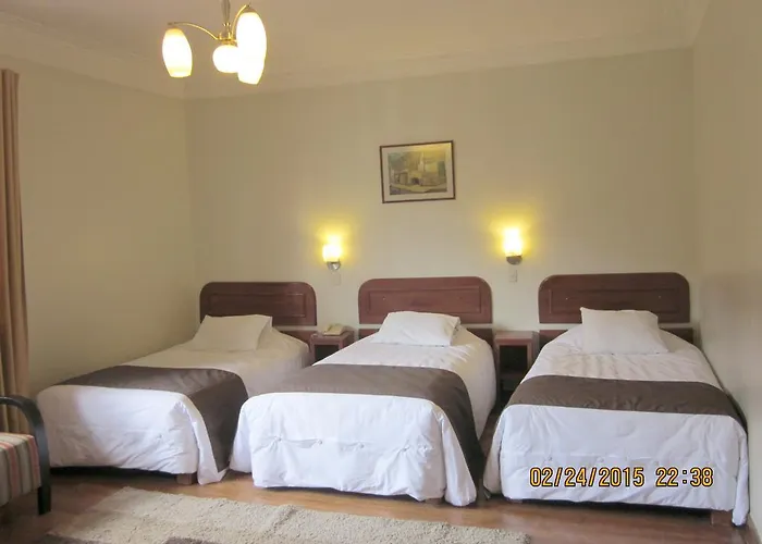 Hotel Emperador Plaza 3*