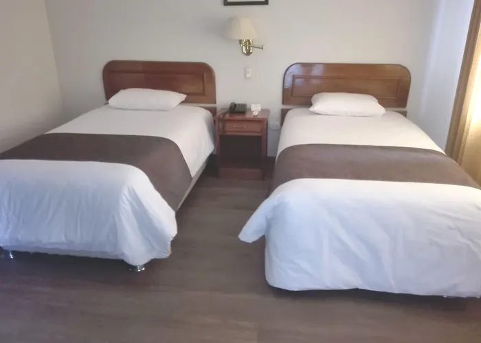 Emperador Plaza 3*