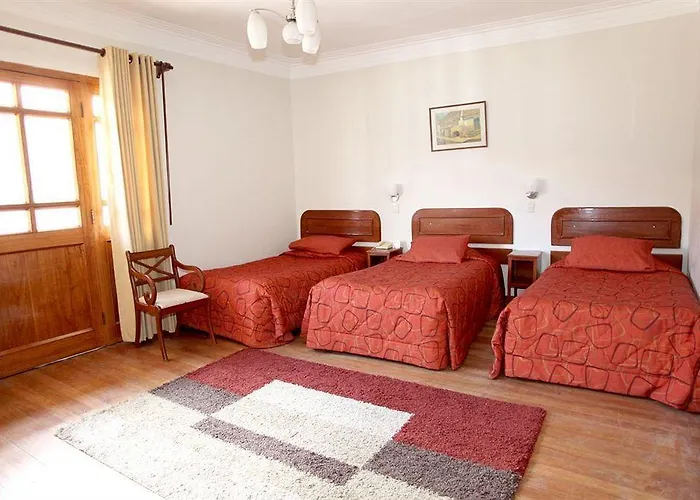 Hotel Emperador Plaza 3*