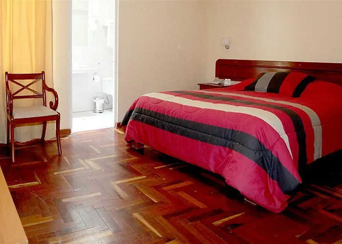 Emperador Plaza 3*