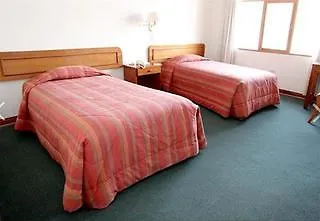 Hotel Emperador Plaza