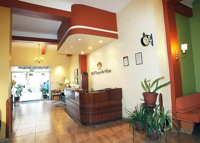 Hotel Emperador Plaza 3*
